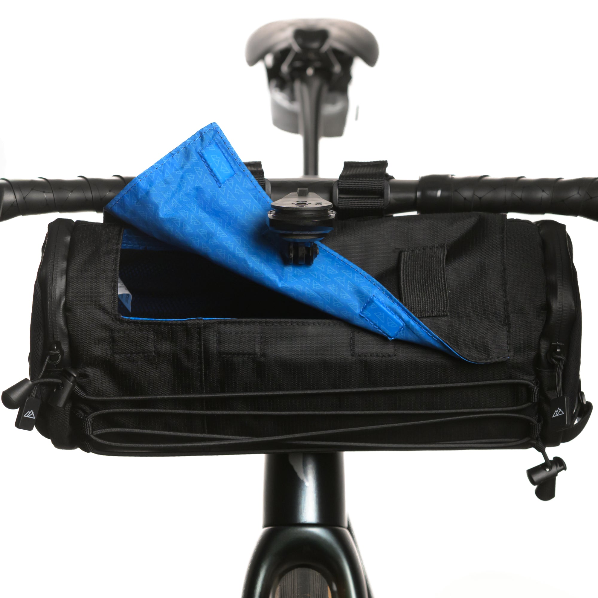 easy magnetic entry cycling handlebar bag